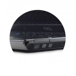 Dell Latitude E4310 - Grade B coin droit avant cassé - Ordinateur Portable PC