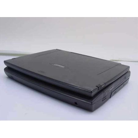 Compaq Armada 1592 - 3.11 - PM 32MB 3.2GB - 12.1 - Port Serie et Parallèle - Ordinateur Portable