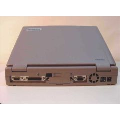 Toshiba 470CDT- 3.11 - PM 32MB 2.02GB - 12.1 - Port Serie et Parallèle - Ordinateur Portable