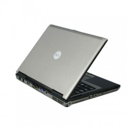 Dell Latitude D630 - Windows XP - C2D 2GB 80GB - 14.1 - Ordinateur Portable PC