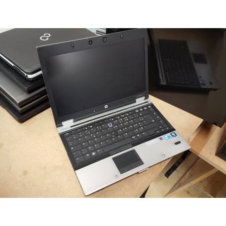 HP EliteBook 8440p - Windows 7 - i5 2GB 250GB - 14 - Ordinateur Pc Portable